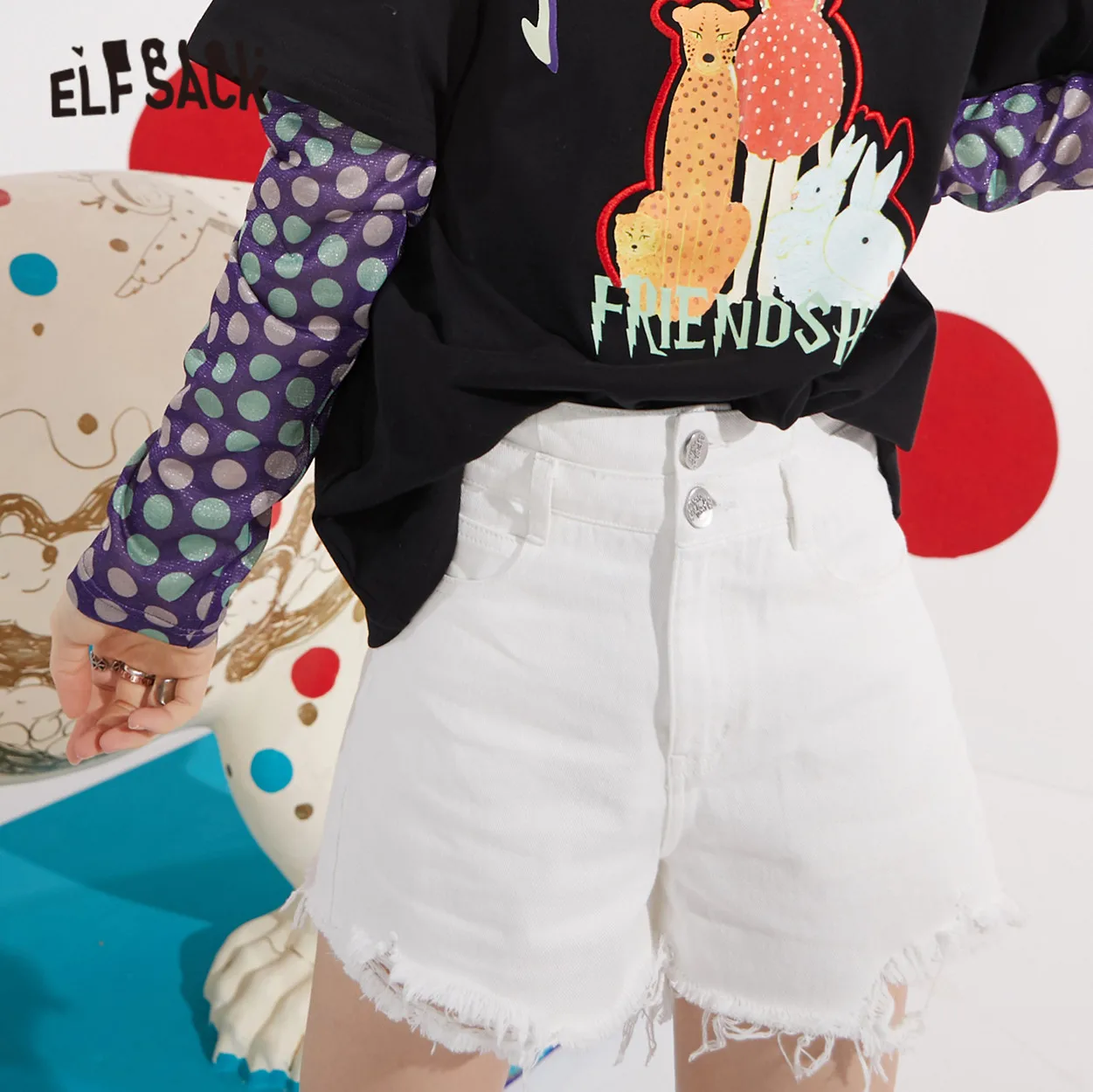 

ELFSACK Solid Cartoon Applique Raw Hem Women Casual Denim Shorts,2021 Spring ELF Pure High Waist,Ladies Basic Daily Bottoms