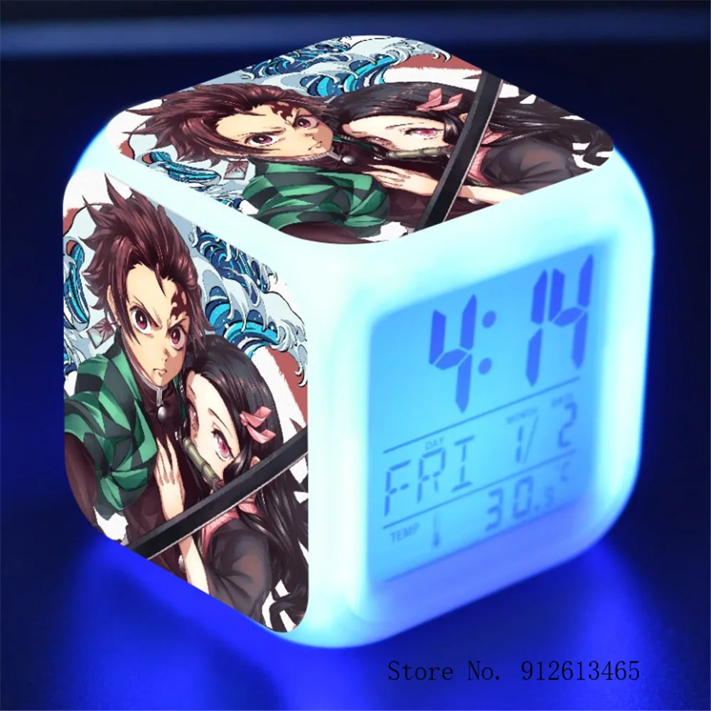

3D наклейка-рассеиватель, милый красочный светодиодный светящийся будильник, цифровые часы, электронные гаджеты, аниме-фигурки