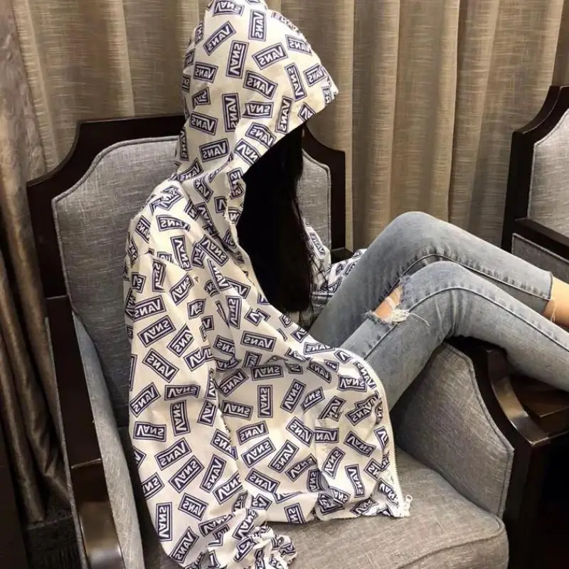 Куртка Солнцезащитная для мужчин и женщин корейский тренд пар свободная