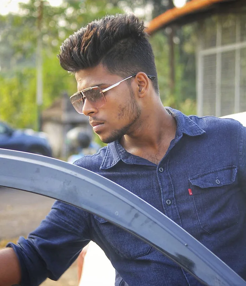 

Fashion Luxury Square Metal Frame Gradient Sunglasses Men Women 2020 Retro Brand Designer Driving Sunglasses Trending Wholesale