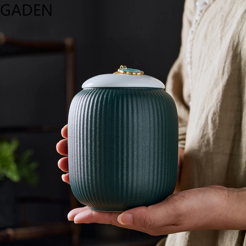 

Керамическая ретро-подставка для чая в китайском стиле с крышкой, банка для хранения, украшение для дома и рабочего стола, декоративная банк...