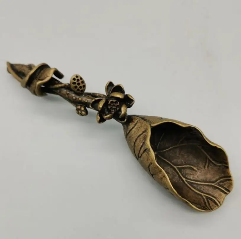 

China brass Lotus leaf Tea shovel small crafts statue