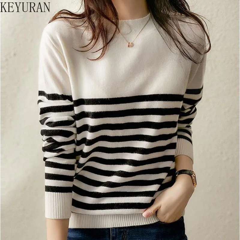 

Black And White Striped Knitted Sweater Women 2021 Fall Winter Long Sleeve Round Collar Pullovers Sweaters Female Jumper