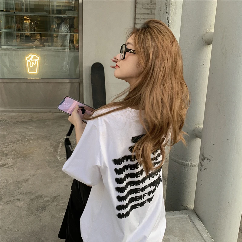 Женская футболка с коротким рукавом 3 размера белая буквенным принтом в