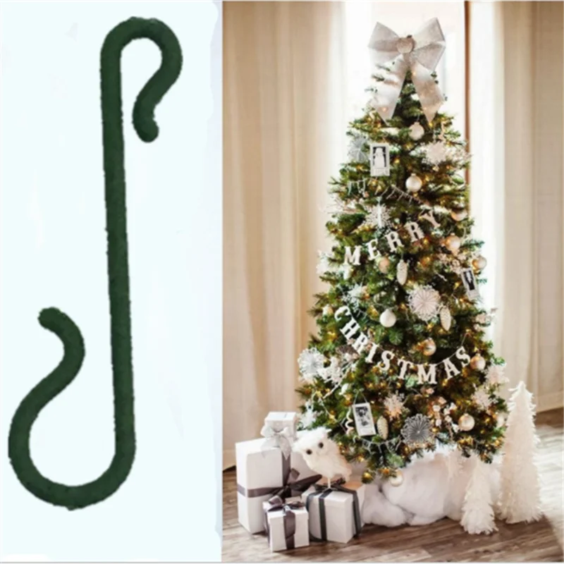 

30 Pieces Christmas Decoration Hooks Plastic S Hook New Year Festival Accessories Multifunctional Party Ornament Pendant Tools