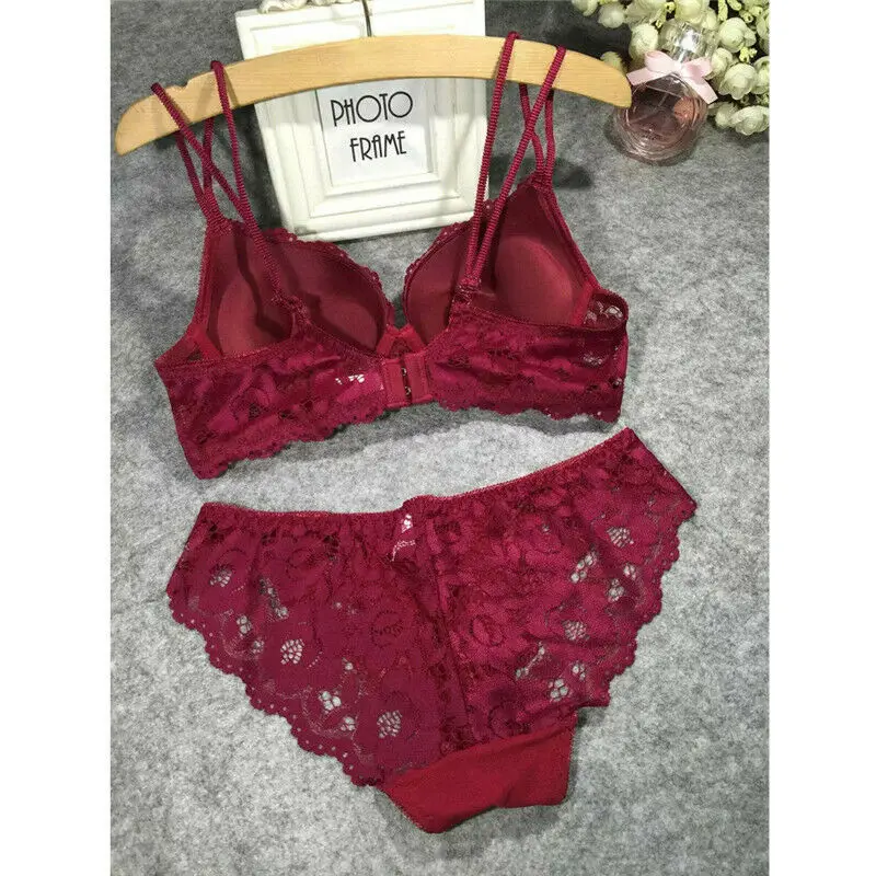 Комплект женского нижнего белья из трусиков и бюстгальтера | Женская одежда