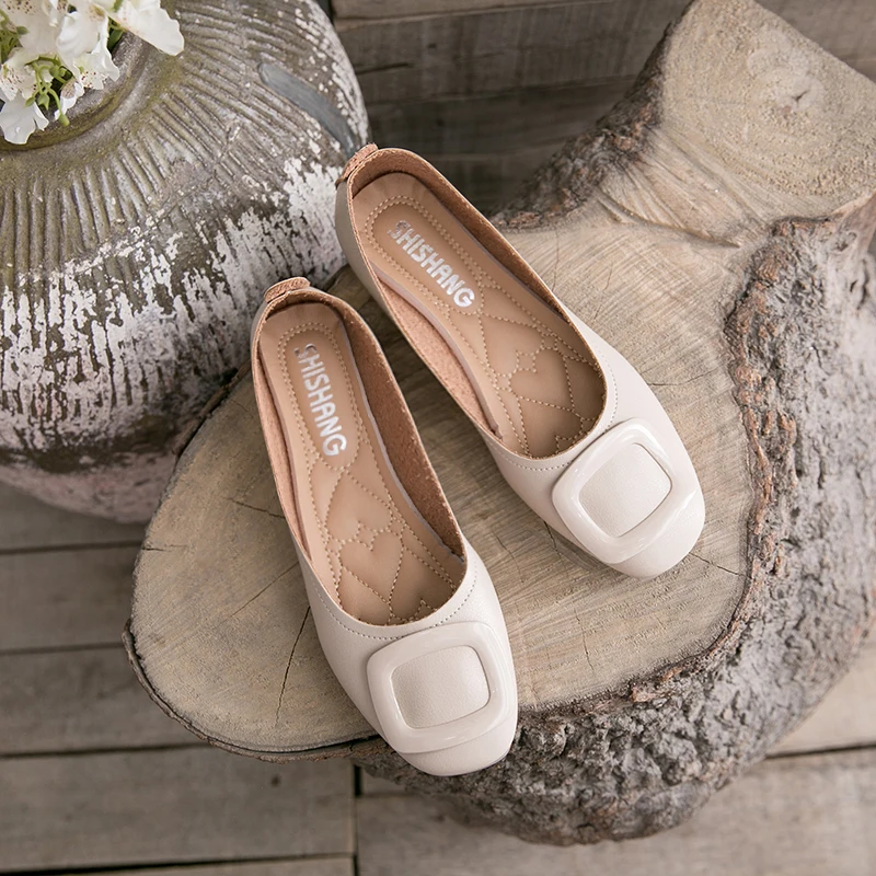 Туфли на плоской подошве с пряжкой Женские Балетки круглым носком Женская обувь