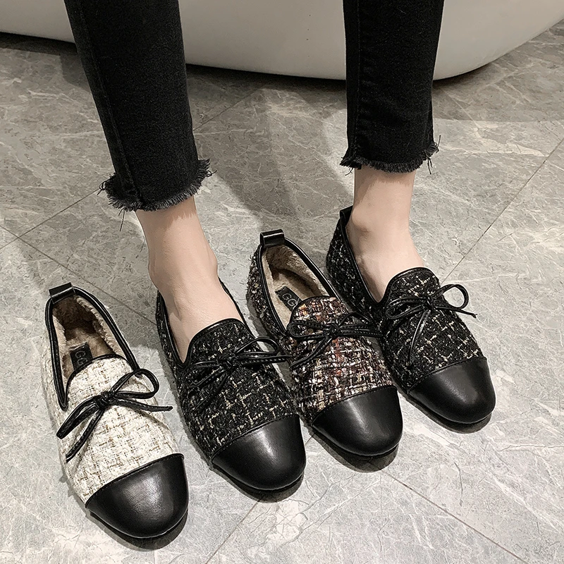 Модная женская обувь на плоской подошве с перекрестной сеткой круглым носком и