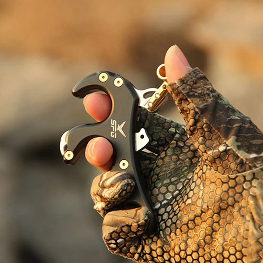 

Automatic Bow Release Calipers Compound Hunting Claw 4 Fingers Archery Auxiliary Tool Spreader Rotary Pliers Thumb Trigger