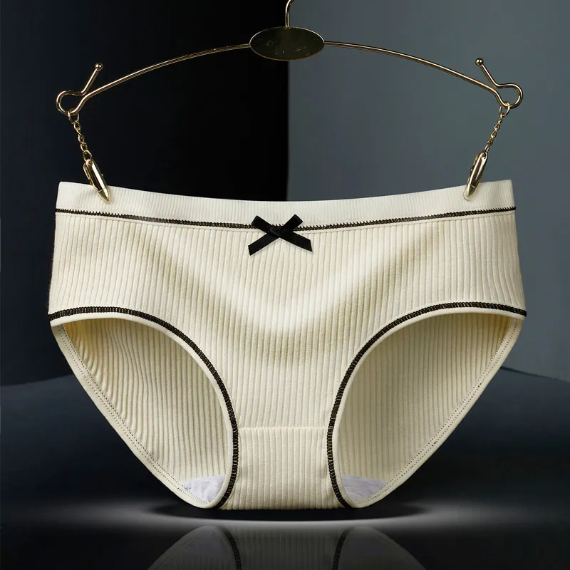 

Free shipping Women Underwear Cotton Panties Female Lingerie Ladies Comfortable Floral Underpants Girls Solid color Pantys