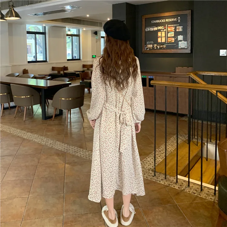 

French Floral Puffed Sleeves round Neck Dress Women Fall 2020 New Style Waist Hugging Slimming Mid-length A- line Skirt-Music of