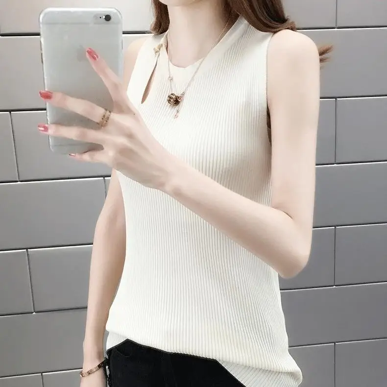 

Women 2021 Summer Fashion Slim Sleeveless Tops Female New Ice Silk Knitted Vest Tops Ladies Solid Color Thin Vest Tops L221