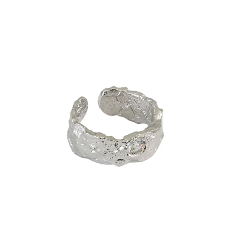 

Ceci ACC S925 Sterling Silver Retro Minority Design Simple and Irregular Texture Zircon Lava Ring Female Fashion