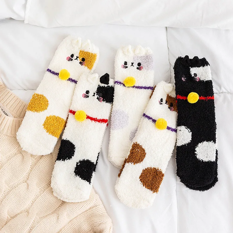 

Cartoon Cute Cat Soft Coral Fleece Female Autumn And Winter Warm Thick Plush Floor Socks 5 Pairs