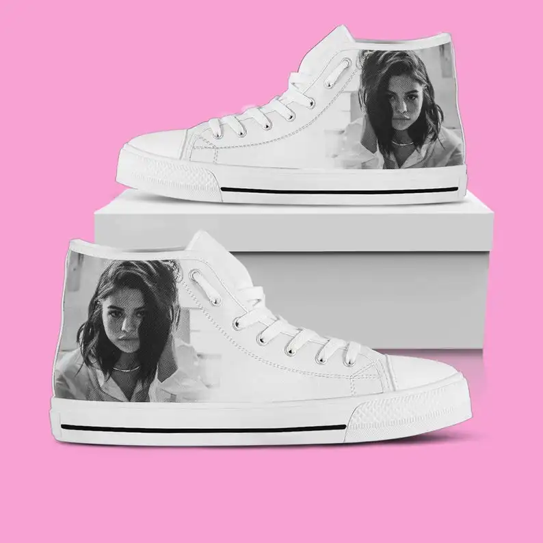 

Selena Gomez High Top, Selena Gomez Hi tops, Mens Womens Designer Leisure Sneakers Men Casual Canvas Shoes