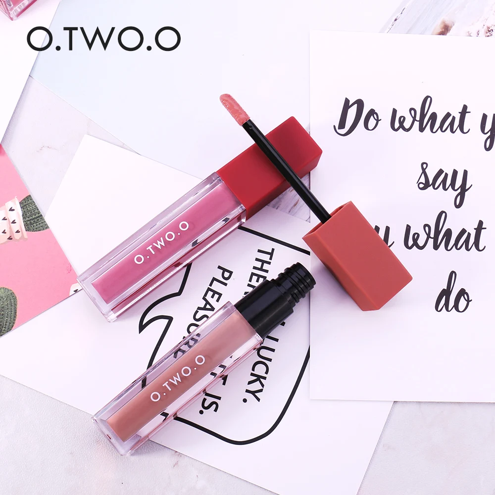 O.TWO.O Матовая жидкая губная помада матовый бархатный блеск для губ