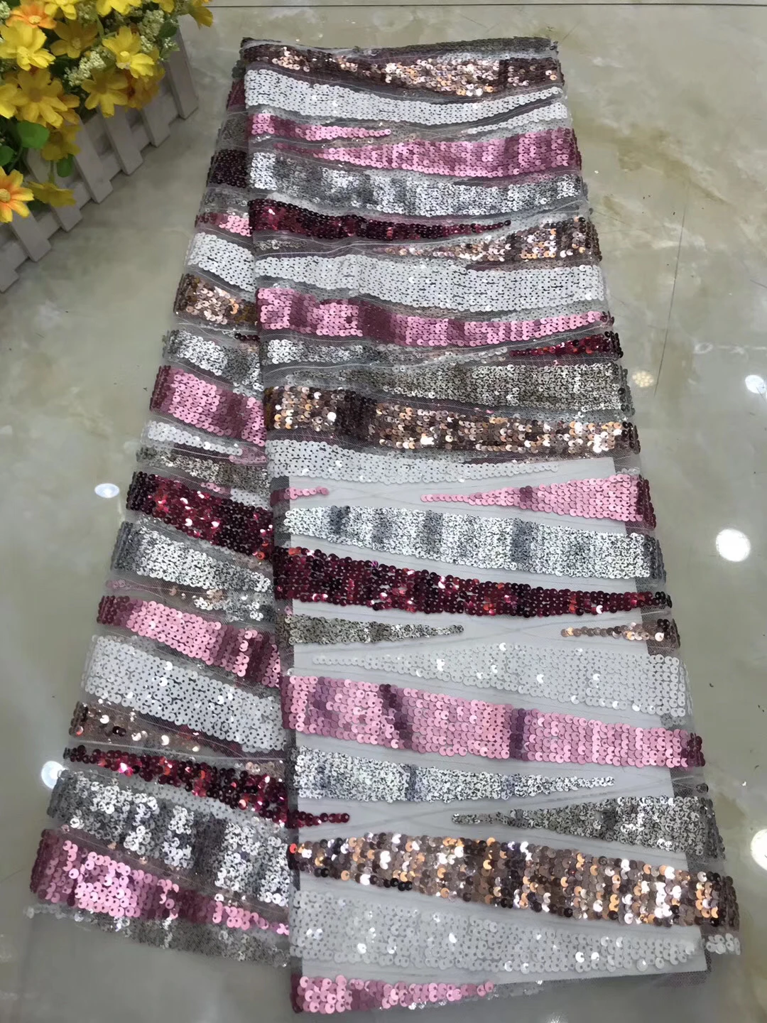 

French Nigeria Sequined Lace Fabric Bride African Tulle Sequence Lace Fabric 2021 High Quality Lace Wedding Dress D36251