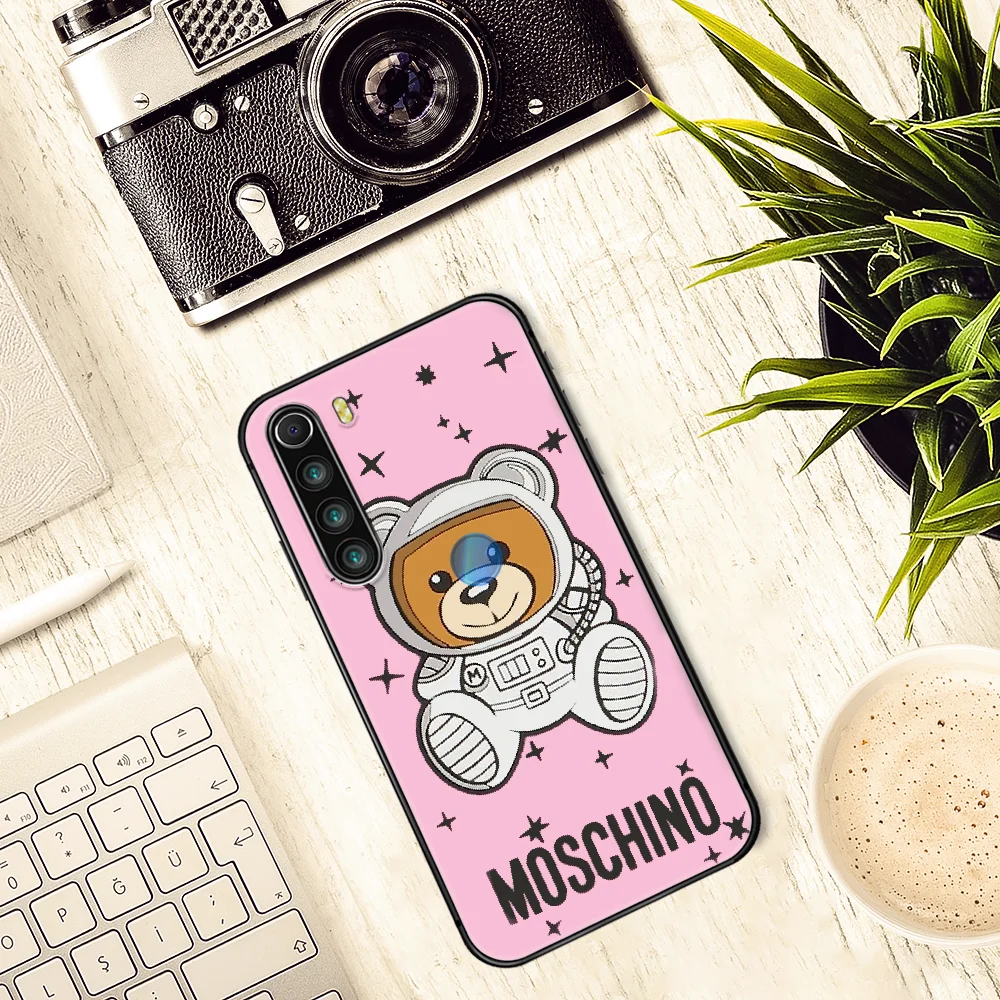 

Italian Cute Bear Luxury Brand Phone Case Cover Hull For XIAOMI Redmi 7 7a 8 8a 9 9a NOTE 6 7 8 8t 9 9s Pro Max 4X black Cover
