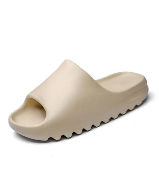 

35~46 Designer Kanye West Men 2020 fashion Women Foam runner summer men's slide casual slippers beach shoes eva injection shoes