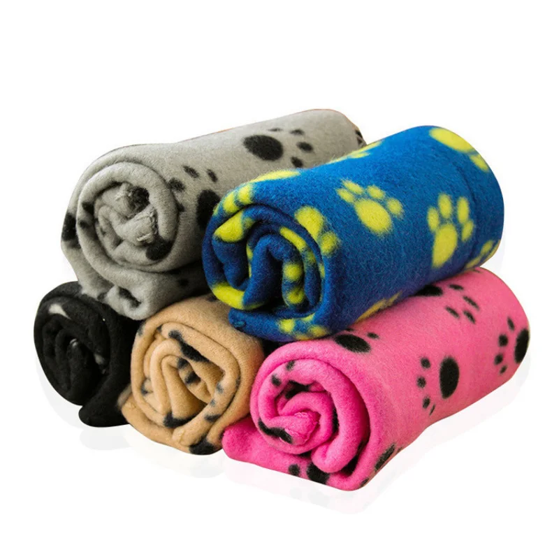 

Милая кровать для собак и кошек, мягкое зимнее теплое Флисовое одеяло с принтом лап, дизайнерский диван, изделие для домашних животных, наво...