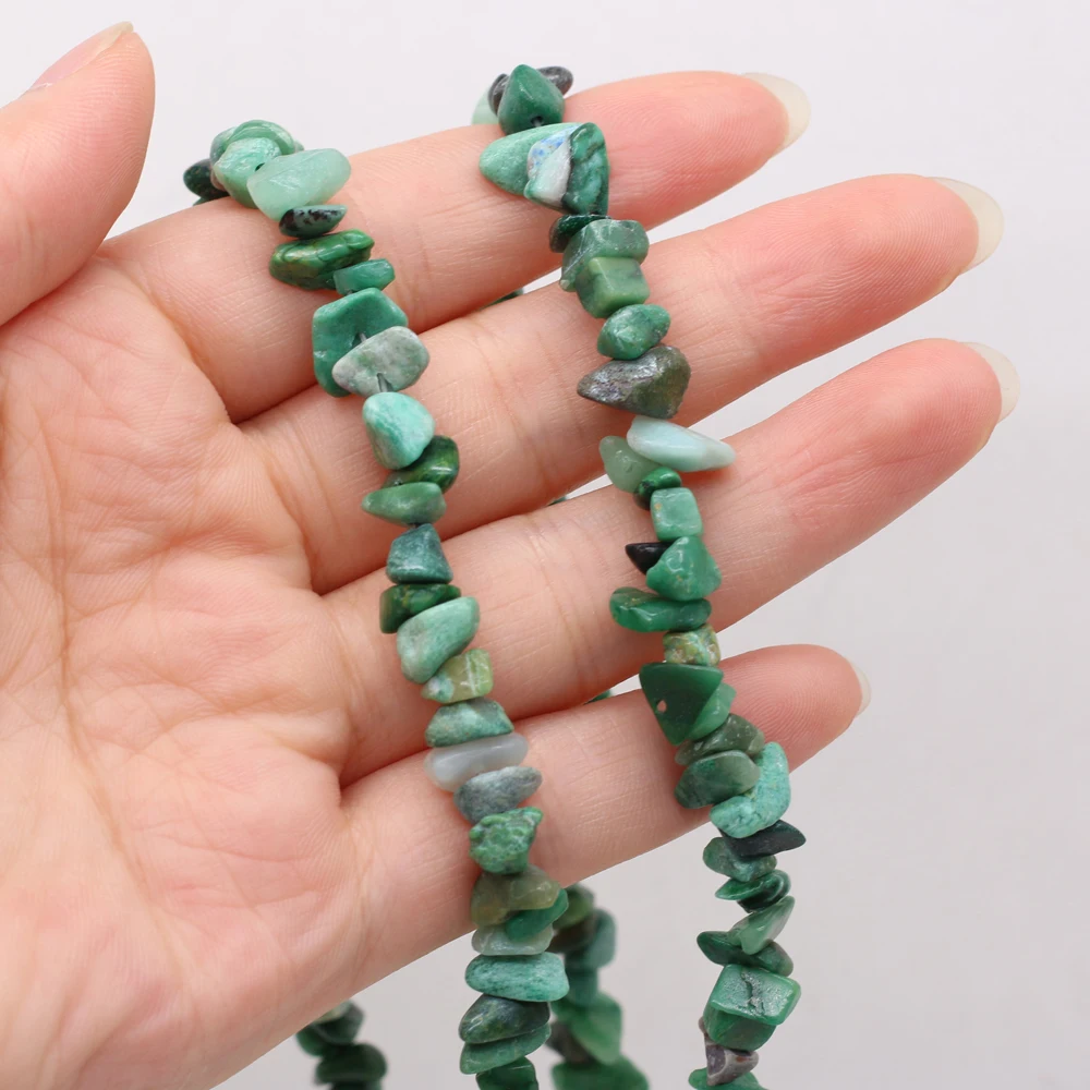 

Natural Qinghai Emerald Irregular Semi-precious Stones Loose Spacing Gravel Bead Making DIY Fashion Charm Bracelet Jewelry