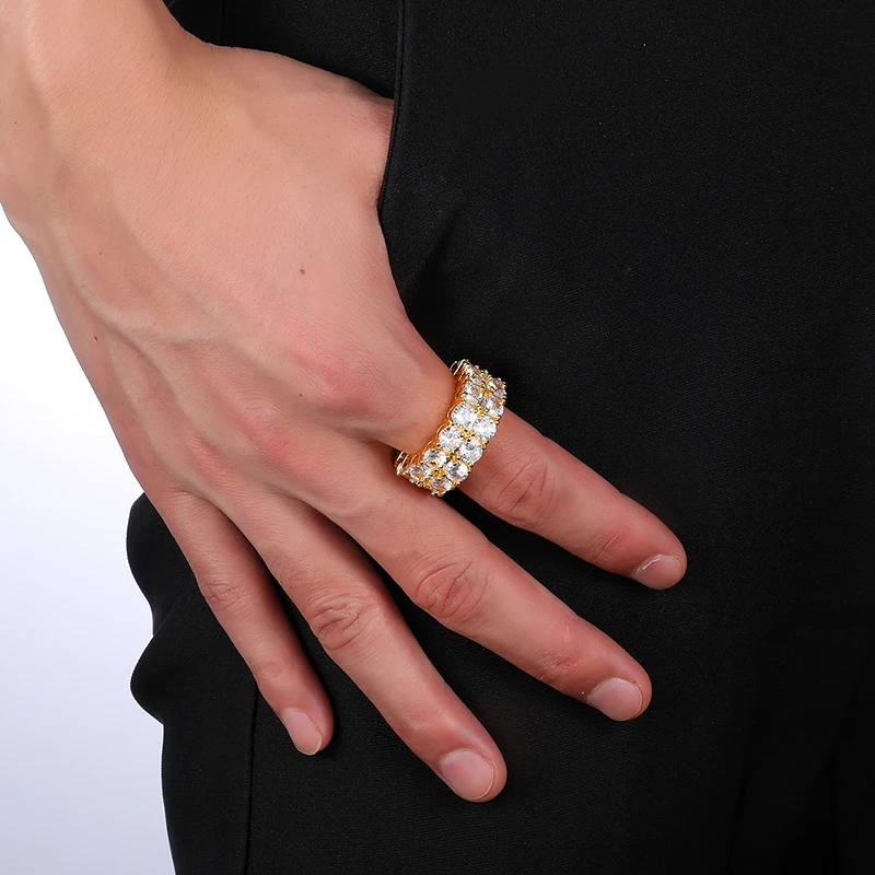 Кольцо унисекс с 2 рядами фианитов золотого и цветного цвета классическое в стиле