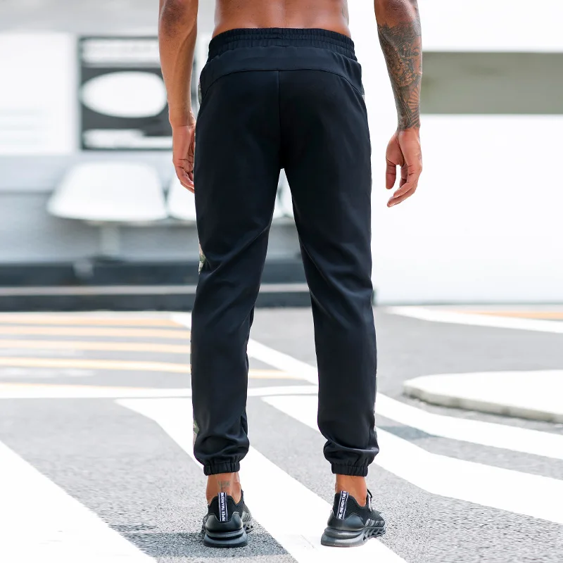 Мужские спортивные штаны для бега с карманами на молнии камуфляжные эластичные