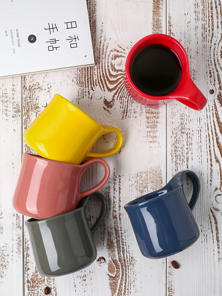 

Candy-colored ceramic cup Nordic ins large capacity water cup Female family couple tea breakfast coffee cup coffee mug