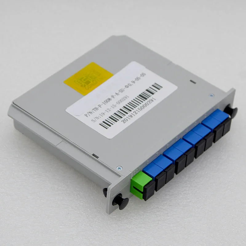 Новый хит продаж 1 × 8 волоконно-оптический сплиттер Тип лезвия 1260nm 〜 1650nm