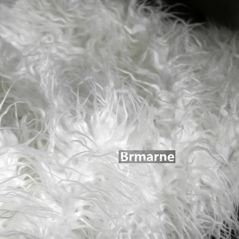 Меховое пальто из искусственной козьей шерсти дизайнерская ткань 45 см * 160 см/шт. |