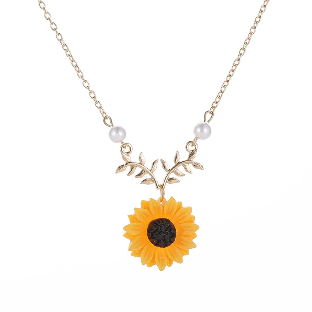 

Pearl Necklace For Women Fashion Jewelry Components Vintage Gold-Chain Choker Necklace Men Sunflower Pendant