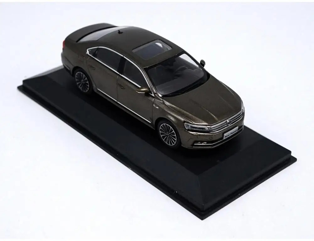 Коллекционная Золотая Модель автомобиля Volkswagen Passat GP 1/43 коллекционная игрушка 2016