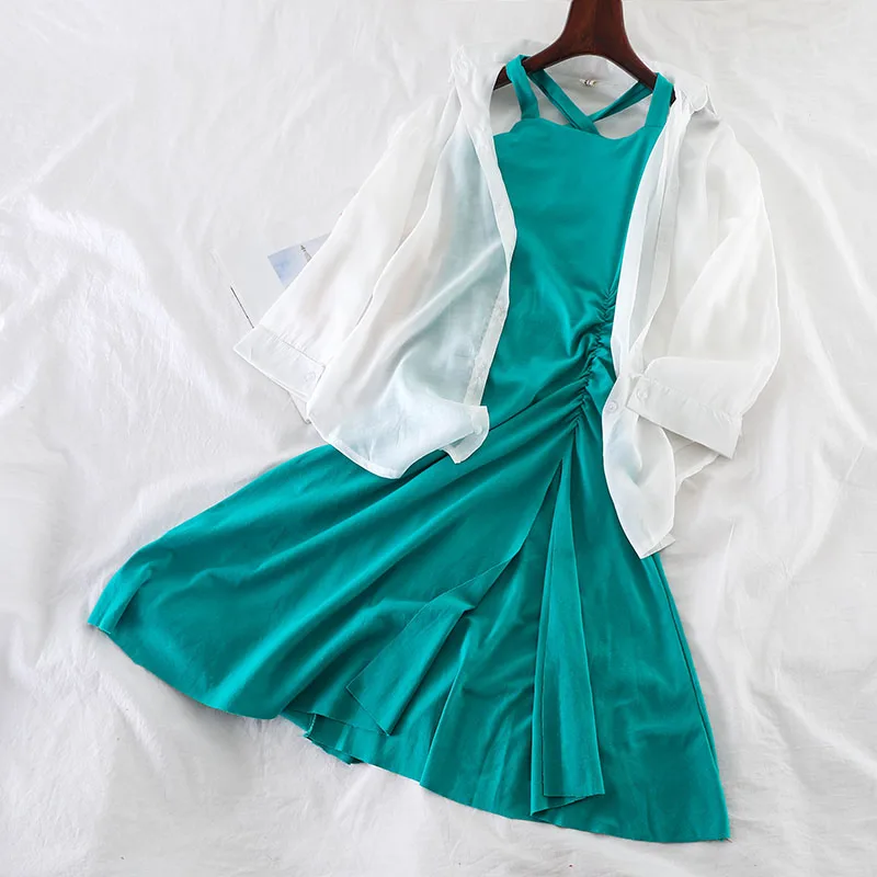 Новое приталенное платье с разрезом на талии и лето + Солнцезащитная одежда из