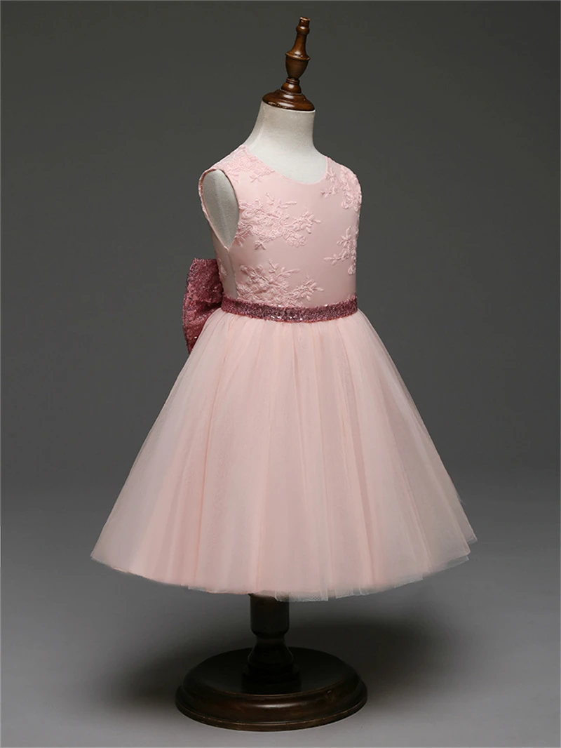 Детское кружевное платье с открытой спиной летнее официальное для новорожденных