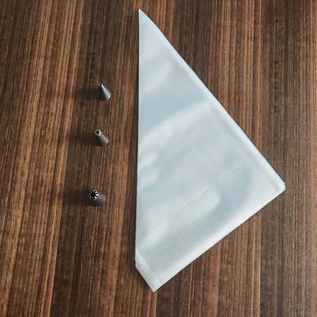 

50Pcs Pack Pastry Bag S/M/L Size Disposable Piping Bag Icing Fondant Cake Cream Decorating Pastry Tip Tool 3 Baking Nozzle Tips