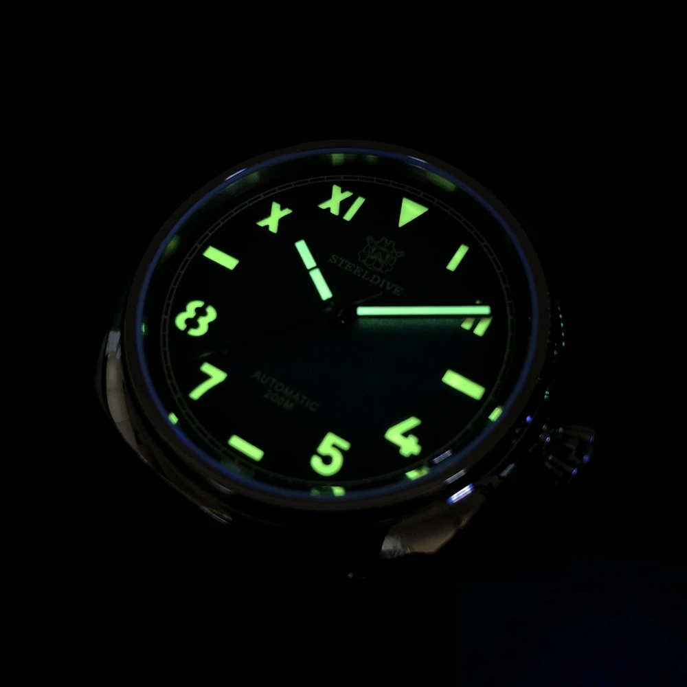 

STEELDIVE 1936 Unique Californian Dive Watch 200m Sapphire Crystal Automatic Watches Men Self Wind 42mm Polish Steel Watch Man