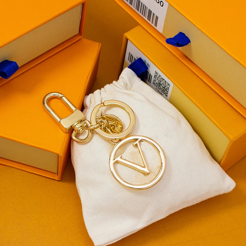 

Luxury Metal Round Letter Keychain Premium Brand LL Gold Car Keyring High Quality Bag Charms Gifts For Boyfriend Accessories