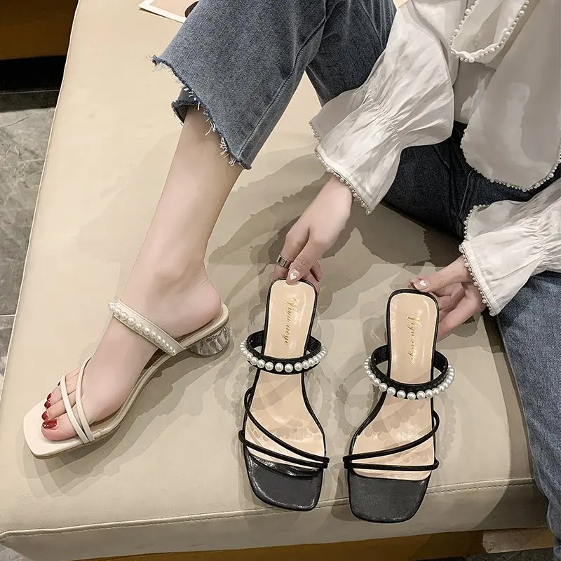 

Female Shoes Med Slippers Women Summer Slides String Bead Jelly Flip Flops 2021 Beach Glitter Soft Square heel Concise Rome Basi