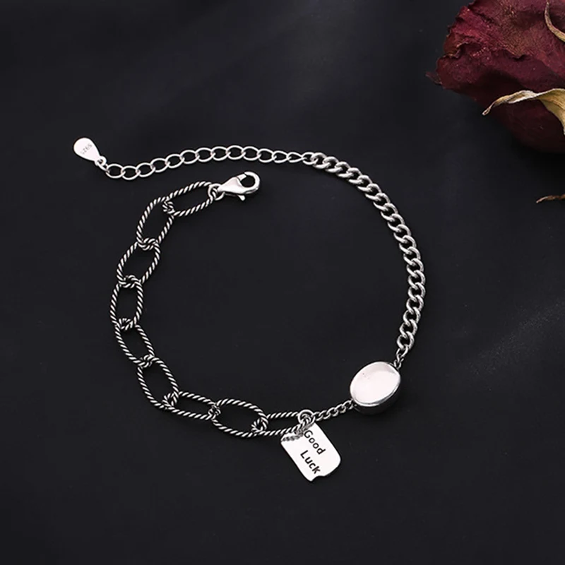 

Women Vintage Square Brand Letter LUCK Fashion Lock Chian Bracelet For Women Personality Square Brand Luck Bracelet