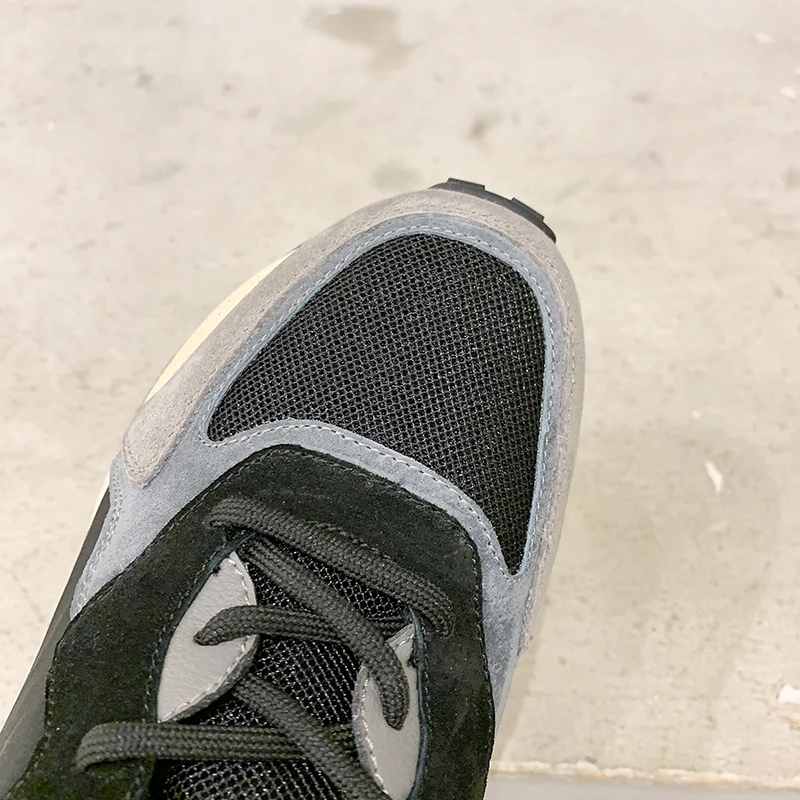 

2021 New Women Winter Shoes Leather Patchwork Lace Up Sneakers Short Plush Warm Casual Sports Shoes Plus Size 40