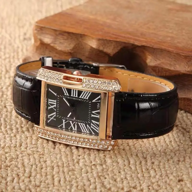 Часы наручные женские кварцевые роскошные повседневные с кожаным ремешком цвета