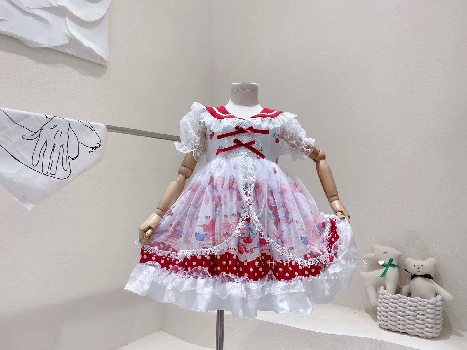 

2021 Girls dress short sleeve princess party dress high quality embroidered lace girls dresses100-140 5pieces/lot