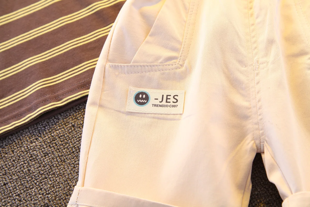 Летняя одежда для маленьких мальчиков голубая белая полосатая футболка с