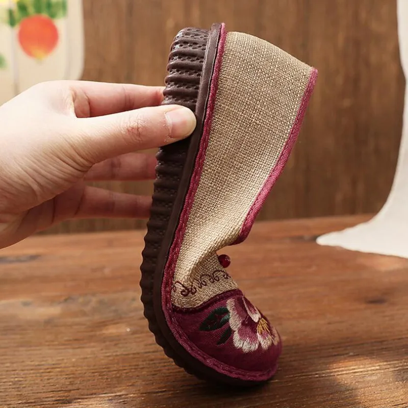 

Round Toe Cotton Fabric Women Flats Ethnic Embroidered Loafers for Ladies Vintage Daily Flats Summer Shoes chaussure femme