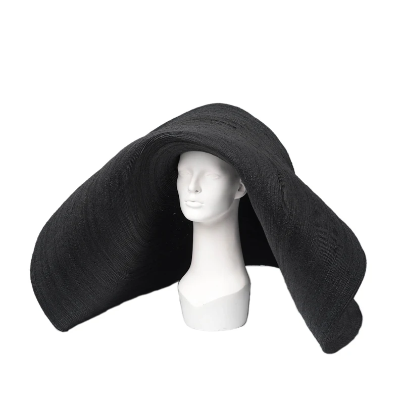 Естественная соломенная шляпа Axi-01810 с широким краем в 35 см для отдыха на пляже для женщин.