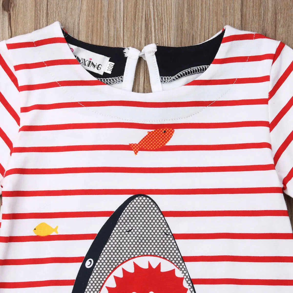 Новое летнее хлопковое платье в полоску с принтом акулы для маленьких девочек