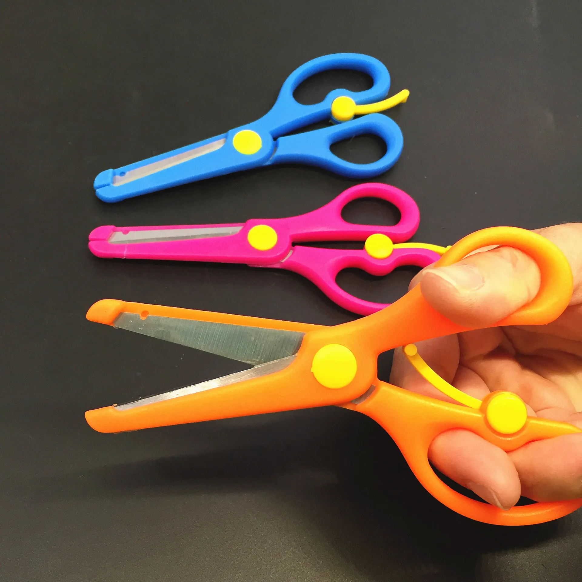 Творческие Дети Студенты lygpin искусная безопасность ручная резка маленькие