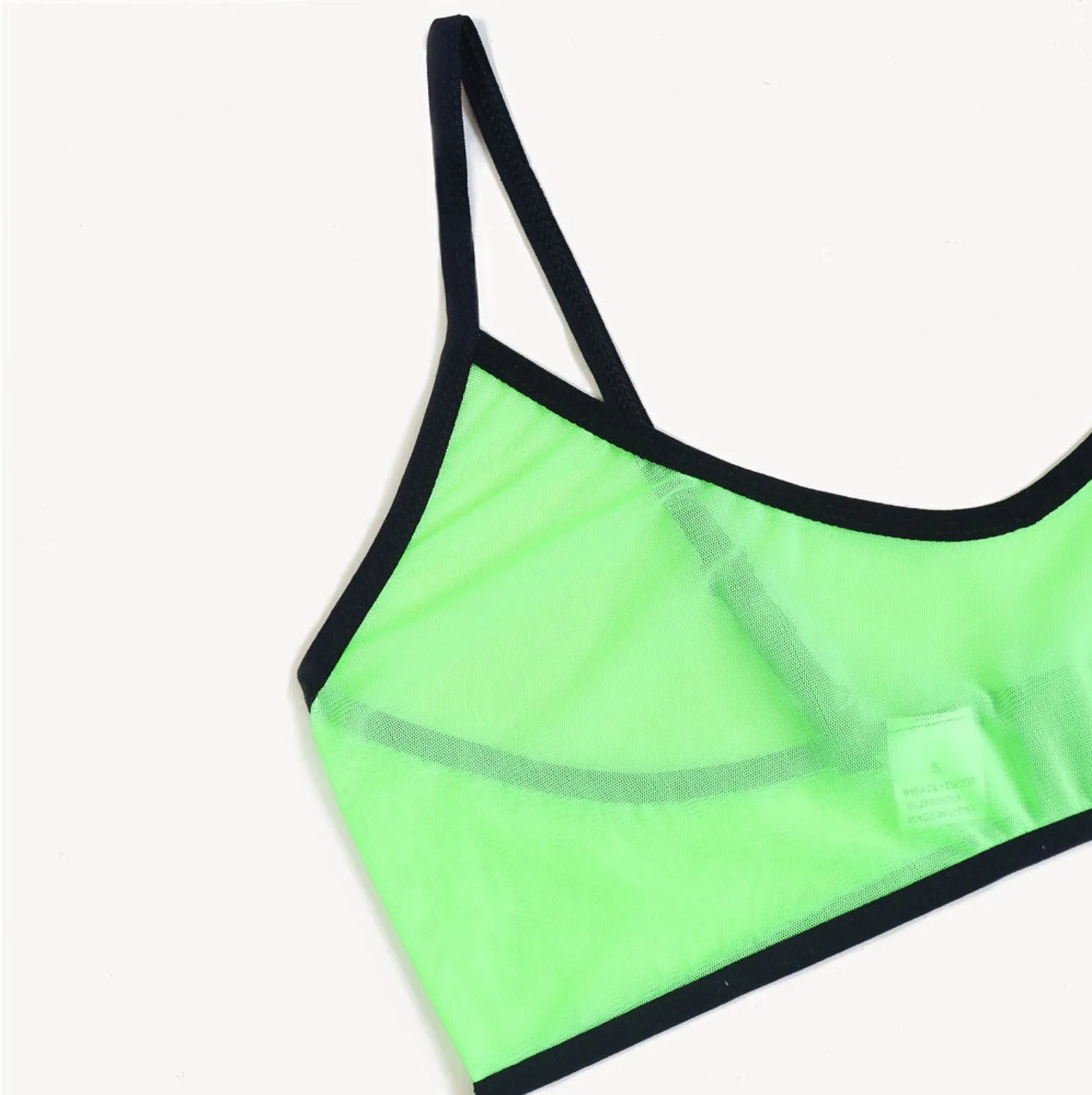 

Fashion 3pcs Sexy Green Lingerie Lace Wireless Bra Thong Garter Set Sexy Tow Hook Underwear Lingerie 2021 Valentine's Day Gift