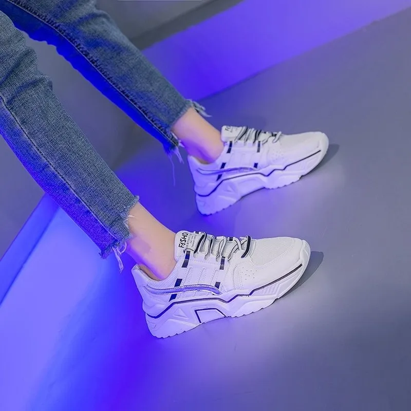 Женские кроссовки на толстой подошве LZJ модные массивные сникерсы платформе в