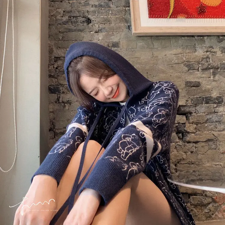 

College Style Sweet Printed Jacquard Knitted All-Matching Cardigan Top Coat Knitted Women's